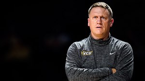 VCU Head Coach Calls ‘Buckets,' Drains Half-Court Shot at Wizards Game