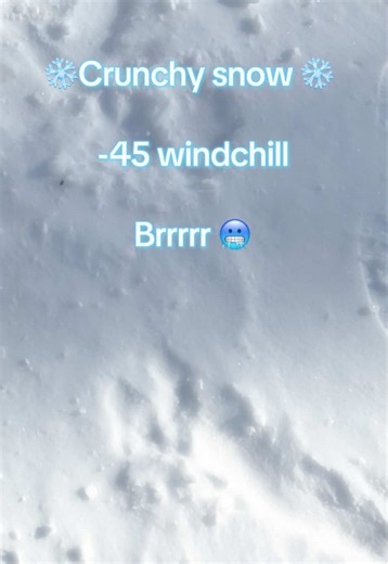 Crunch crunch = instant serotonin ❄️ Turn your sound up and let the winter therapy do its thing. #crunchysnow #snowasmr #winterasmr #satisfyingsounds #oddlysatisfying