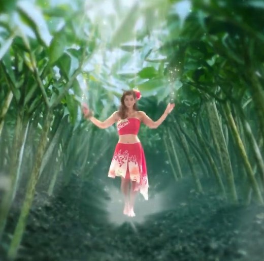 蒟蒻畑のCMの外国人モデルは誰？踊る女性と曲を歌う歌手を紹介