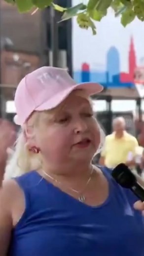 #stitch with @keepsrising1 like!!! It’s weird babe! #bimbophilosophy