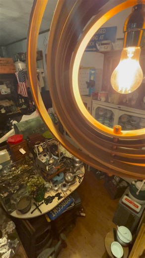 FIRST TRIP Vintage MIYAZAKI on Instagram: "''宝探しを楽しむ'' 多彩なアンティーク雑貨& ビンテージ生地etc バラエティー豊富な商品 FIRST TRIP Surf&Vintage店内 @firsttrip.vintage @firsttrip1970s @firsttrip1970 #アンティーク雑貨 #ヴィンテージ雑貨 #クリスマスプレゼント 🎁"