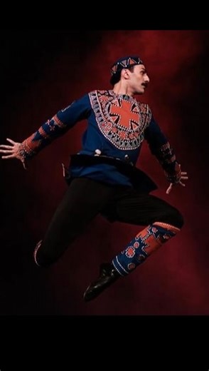 🇬🇪 GEORGIA 🔻 GEORGIAN FOLK DANCE “PHARIKAOBA” 🗡️ #dance #dancer #georgia #georgians #georgianpeople #georgiandance #georgianfolkdances #khevsureti #khevsuruli #folkdance #highlanders #saqartvelo #грузия #грузины #хевсурети #хевсуры #грузинскийтанец #хевсуры #хевсурскийтанец #горцыкавказа #грузинскиегорцы #грузинскиетанцы #кавквз #сакартвело #ხევსურეთი #ხევსურები #ხევსურული #ქართულიცეკვები #საქართველო #ცეკვა #მთიელები | Georgian folk dances