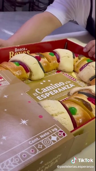 ¡Temporada de Rosca de Reyes en Panadería La Esperanza!