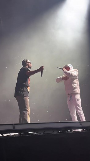 Helena🤪 (@helenawx) - Unexpected Collaboration Between 21 Savage and Central Cee at London's O2 Arena