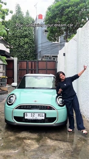 Unboxing the Mini Cooper: Discover Its Unique Features