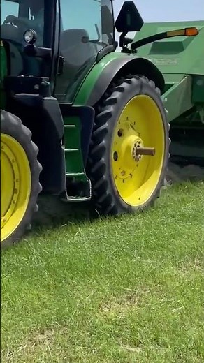 John Deere with TwinPak baler | keeping bales stacking. #farmingmadeeasy #rdoequipmentco #agtech