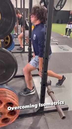 Overtime Athletes Inc. on Instagram: "Here’s an isometric pull we prioritize in the early phases of training: the Overcoming Iso Split Squat. - Why do we focus on isometrics in our first training block? It’s simple—this method delivers major benefits like improved motor unit recruitment, enhanced rate coding, and increased tendon stiffness. - We emphasize isometrics early because tendon adaptations take about 12–16 weeks. With limited time in the offseason, we need to stress these adaptations ea