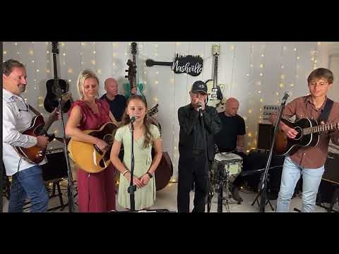 Blue Kentucky Girl - The French Family Band featuring Manaia (from Livestream #37)