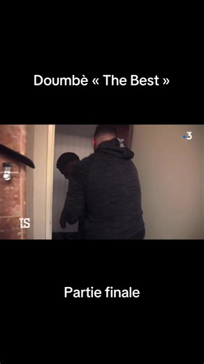 Cédric Doumbè : Poids Mi-Moyens au PFL en 2023