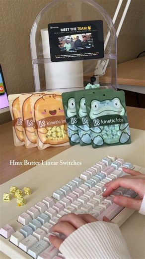 Tactile vs linear | which ones your favorite? #kineticlabs #asmrkeyboard #typingasmr #asmr