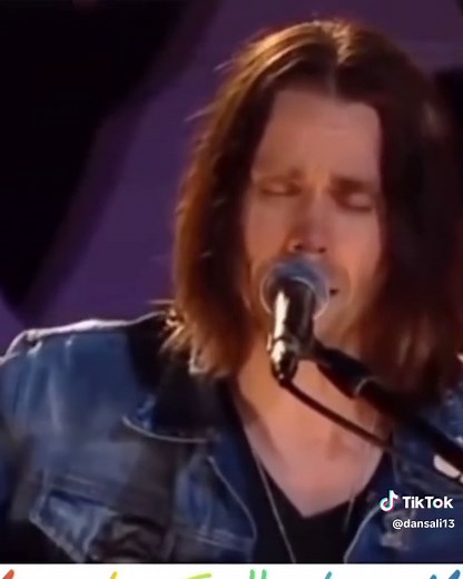 Slash with Myles Kennedy 🧨🧨🔥🔥