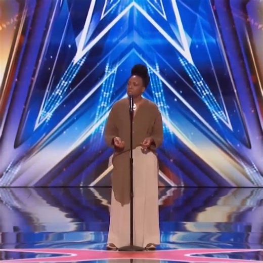 Simon STOPS Homeless Singer Charity Lockhart But Second Song Earns GOLDEN BUZZER On AGT 2025! | America's Got Talent Auditions