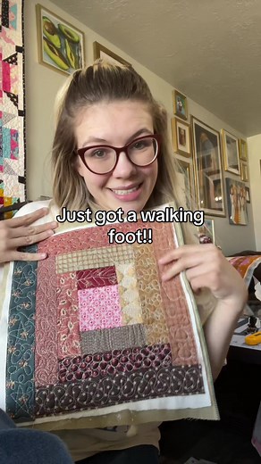 Give me all your tips for free motion quilting please!!!! #quilter #modernquilter #modernquilting #quiltersgonnaquilt #quiltingismytherapy #quilts #sew #sewing #quilting #quiltersoftiktok #smallbusiness #topstitchquiltco #quilt