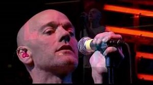 R. E. M. -  Everybody Hurts Chords (Live at Glastonbury 2003) HQ - ChordU