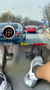 132K views · 1.7K reactions | How to drive a manual car in heavy traffic#driving #manual #car #traffic #carsoft #cardriving | LearnCar | Facebook