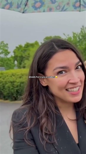 #alexandriaocasiocortez #funny #donaldtrump #news #aoc #politics