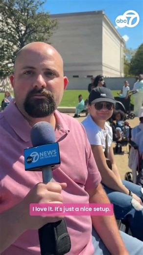 Constitution Avenue packed with families for 2026 National Cherry Blossom Festival Parade