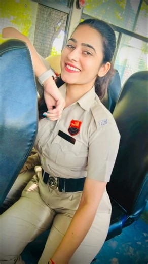 MP Police girl status 🌹 #mppolice #ipsofficer #iasofficer #ipsmotivation #iasmotivation #dm #shorts