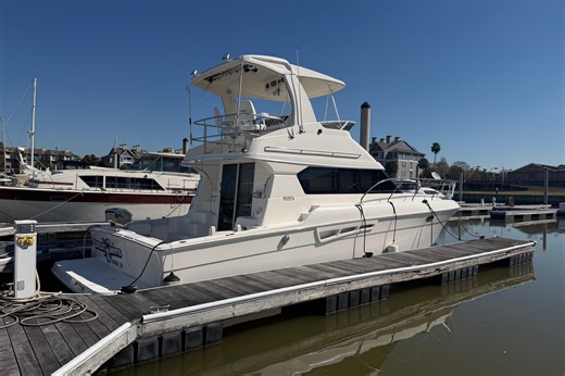 2001 Silverton 42 Convertible Convertible for sale - YachtWorld