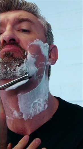 Mastering Skin Stretching: A Simple Tutorial #shorts