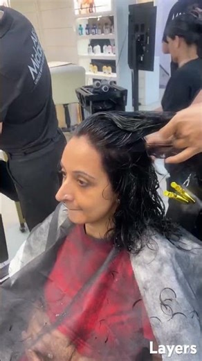 Layer’s Tutorial 4 #song #love #bollywoodsongs #layers #layerup #shorthaircut #roundlayers