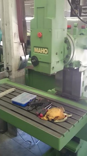 Maho 600 E X - Achse Probelauf nach Retrofit mit Mach 3 Software