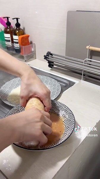 Cooking Solo: A Delightful Living Alone Vlog