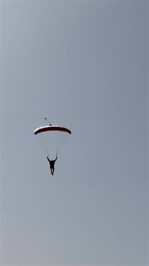We call this trick “The Blindman” 👐 Sunny times at 🇪🇸 Red Bull | Red Bull Skydive Team