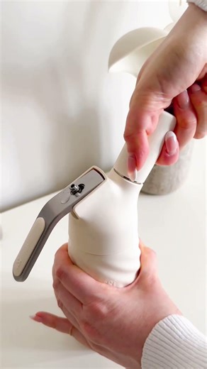 Whipped Cream Maker 🤍 #whippedcream #whippedcreamrecipe #kitchen #kitchenappliances