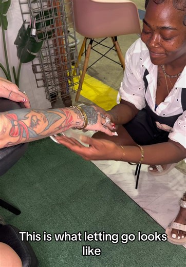 ASMR Back Scratching for Relaxation and Stress Relief