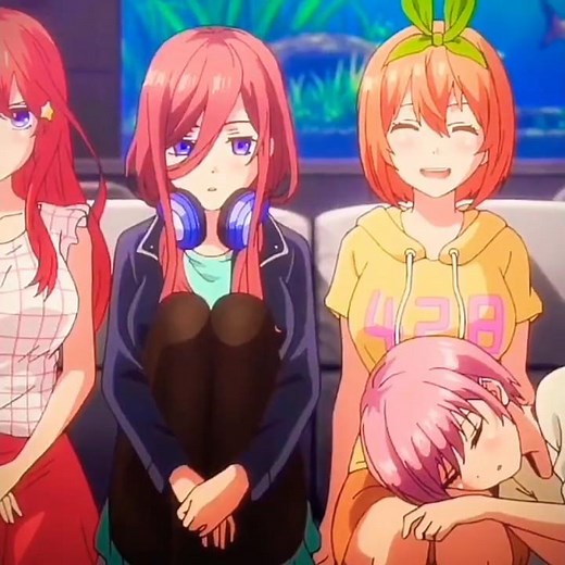 They scored 🥰 The Quintessential Quintuplets #waifu #miku #nino #ichika#yotsuba #itsuki
