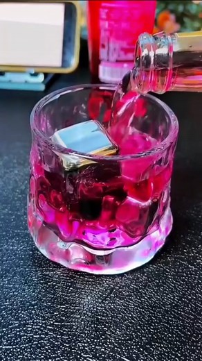 Discover The Amazing Benefits Of Stainless Steel Ice Cubes #shortsvideo #factreels | Fact Drift