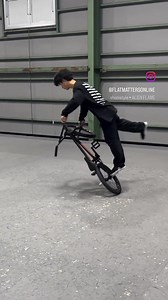Amazing combo 🔥🔥 By flatmattersonline | Bmx Flatland and More