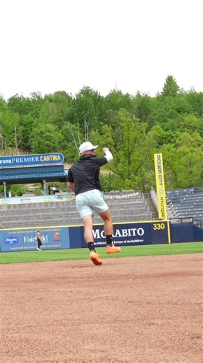 Trick Play Practice ✌🏼 #baseball #trickplay #infield #daltonmauldin #bananaball