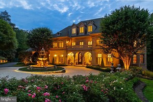 9112/9120 Mine Run Dr, Great Falls, VA 22066 - MLS VAFX2260256 - Coldwell Banker