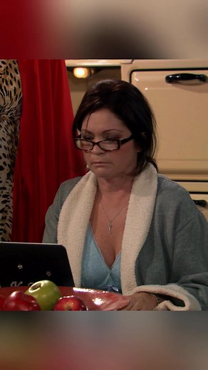 #HotInCleveland #ClevelandTV #TVShowFavorites #FunnyTVShows | H.Clevelend Show