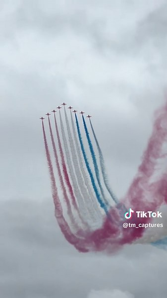 Red Arrows Formation Display at RIAT 2023