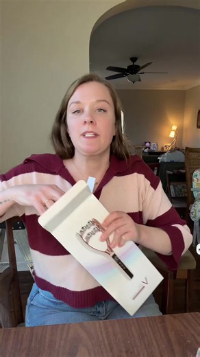 Lymphatic Drainage and Face Sculpting with Microcurrent