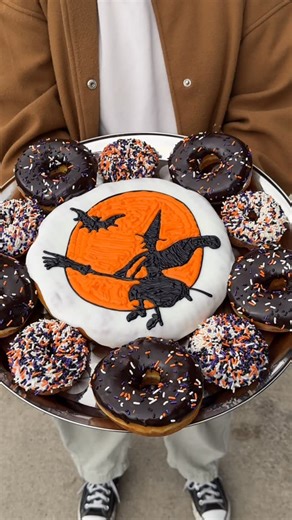 Voodoo Doughnut on Instagram: "Trick or treat yourself to some custom Halloween doughnuts this spooky season 🧙‍♀️ Give us a call at 661-786-6366 to place your custom order now!"