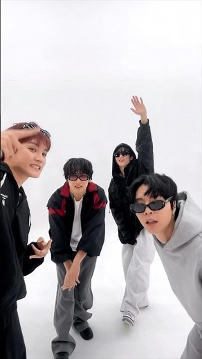 🕶️🕶️ #TAEYONG #JOHNNY #MARK #HAECHAN #NCT127 #127VIBE #일이칠바이브 #세기의기대결