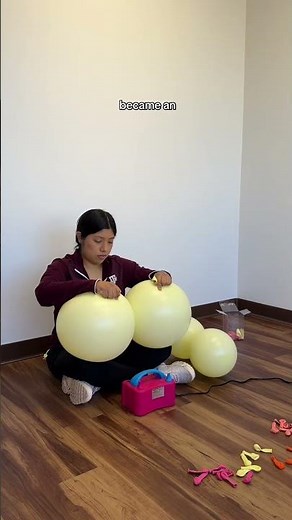 Our new tutti fruitti DIY balloon kit is getting us SO excited for springtime parties 🍓🍑🍉🍒🍇🍊