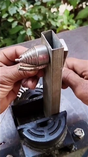 Making a manual spring from hard type stainless steel wire using homemade tools.#Makingsprings