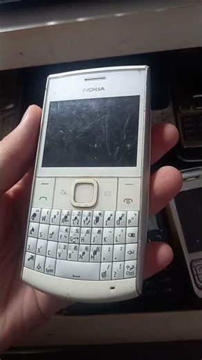 Nokia X2-01 test mode