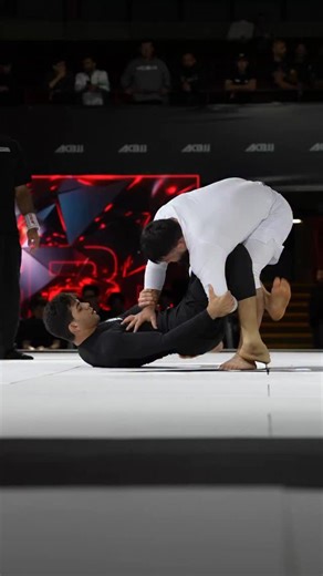 🤯A phenomenal kneebar by @sayidov_eldar at #ACBJJ19 — sharp entry, tight control, and flawless execution. | Absolute Championship of Brazilian Jiu-Jitsu