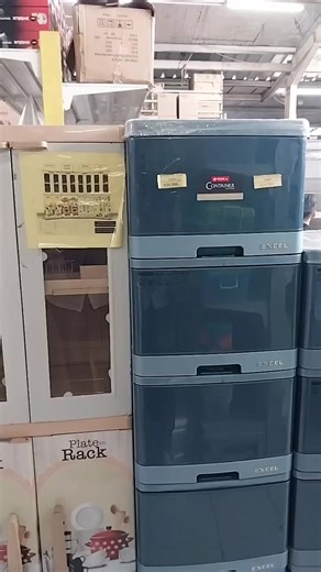 Rumah rapi tanpa ribet ✨ Lemari Container EXCEL, desain minimalis & elegan ✔️ Susun ke atas, hemat tempat ✔️ Bahan tebal & kokoh ✔️ Pintu transparan, isi terlihat jelas Cocok buat pakaian, mainan, sampai perlengkapan rumah 🏠 #RamadhanExtraSeru #lemaricountainer #StorageBox #RumahRapi #FYP