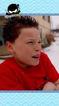 Shazam sabe voar! Ninja Kidz se transforma em super-herói! #shortskids