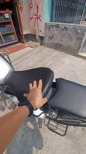 Custom Folding Seat Modification for Royal Enfield Classic 350 in Dharan, Nepal