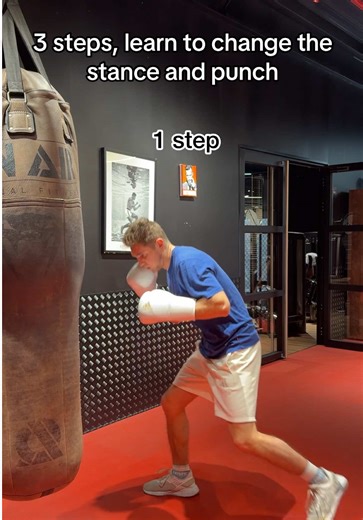 3 steps, learn to change the stance and punch #boxing🥊 #boxer #boxinglife #step