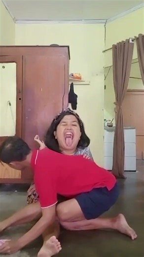 SKILL TERPENDAM ISTRI 👍#comedy #lucu #suamiistrikocak #ngakak