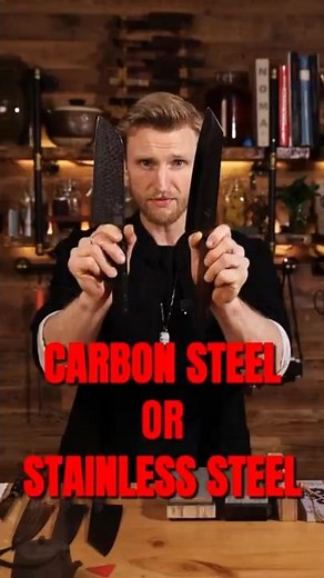Carbon vs Stainless Steel Knives — Which Should You Choose?